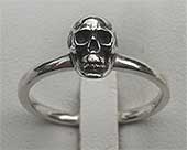 Gothic silver skull ring