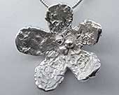 Silver designer flower necklace