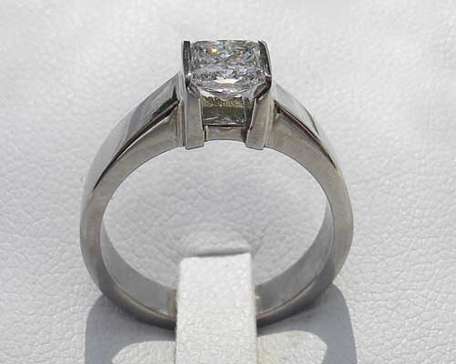 Titanium diamond ring settings
