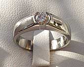 Diamond titanium engagement ring