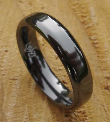 narrow black ring