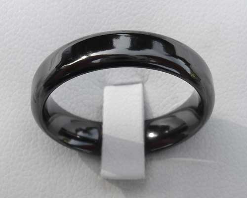 narrow black ring