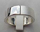 925 sterling silver wedding ring