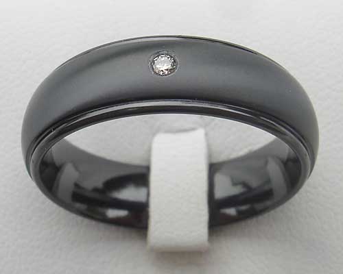 Alternative diamond wedding ring