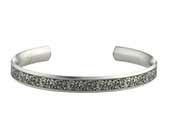 Attractive designer cuff bracelet