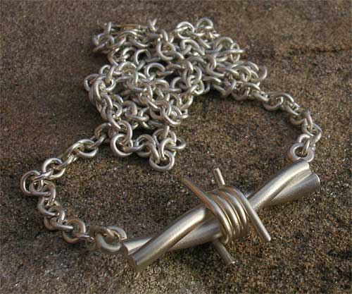 barb silver necklace
