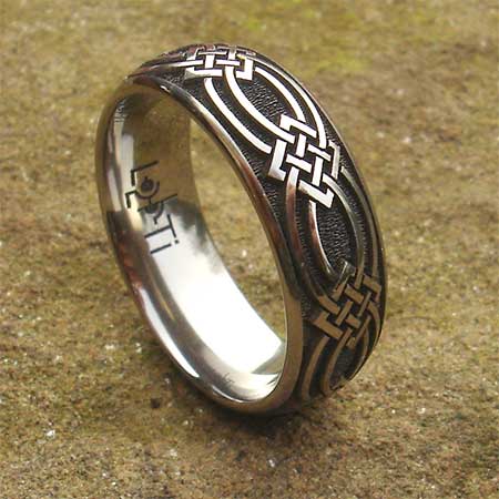 Celtic Knot Domed Titanium Ring | LOVE2HAVE in the UK!