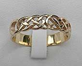 Celtic knot wedding ring