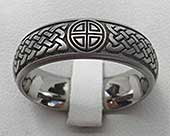 Celtic knot titanium ring