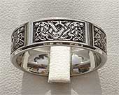 Celtic dog ring