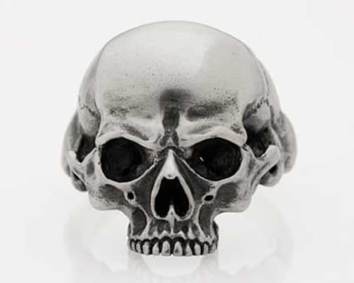 skull ring