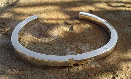 Chunky silver cuff bracelet deals
