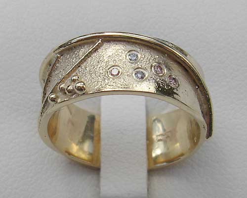 designer gold diamond wedding ring