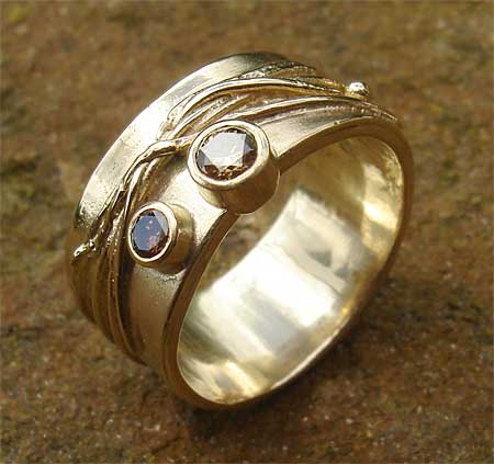 designer gold gemstone ring