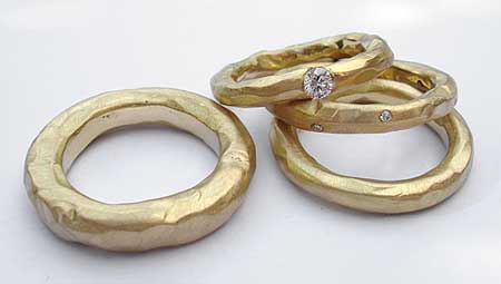 designer gold rings