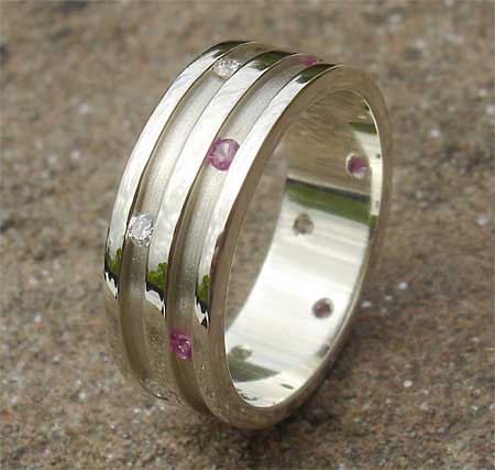 diamond and sapphire designer ring