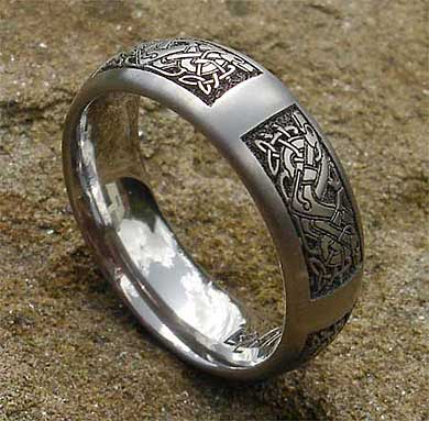 Celtic dog ring