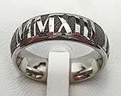 Roman numeral ring