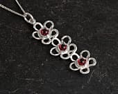 Elegant red garnet silver chain necklace