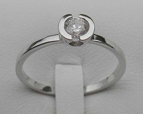 engagement ring