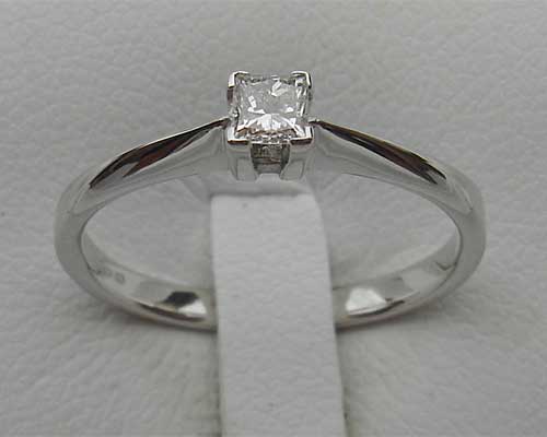 engagement ring