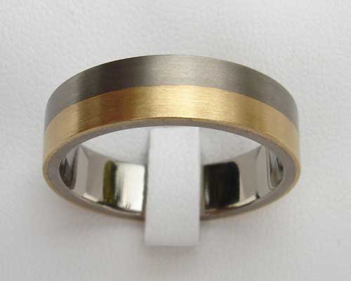 gold and titanium wedding ring