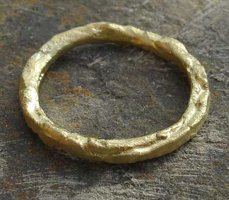 gold designer wedding ring