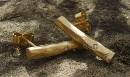 gold diamond earrings