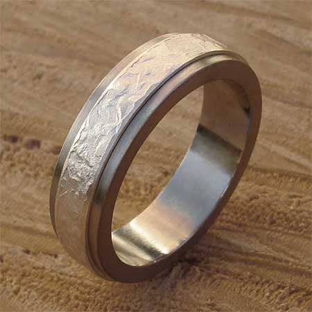 gold titanium wedding ring