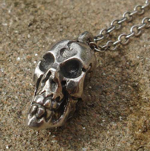 gothic silver skull necklace