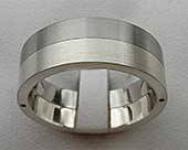 Half silver half steel wedding ring