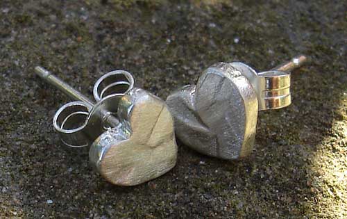 hammered silver stud heart earrings