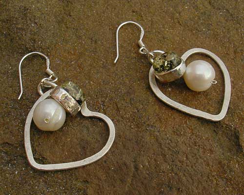 heart earrings