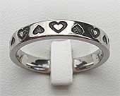 Hearts titanium ring