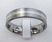 Inlaid titanium wedding ring