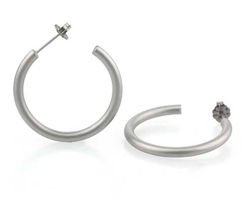 Best titanium deals earrings