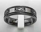 Mens Celtic dog ring