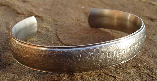 mens titanium bracelet