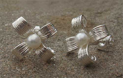 pearl earrings