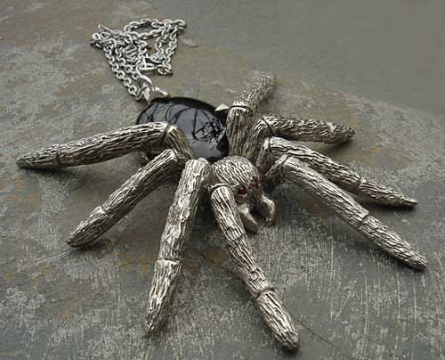 pewter spider-necklace