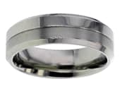 Plain chamfered wedding ring