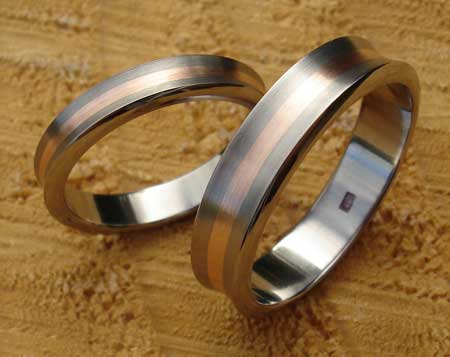 rose gold inlay titanium wedding rings