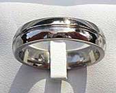 Rounded plain wedding ring