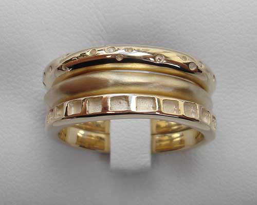 Scottish Gold Rings LOVE2HAVE in the UK