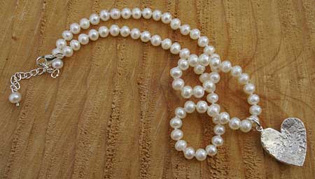 silver heart pearl necklace