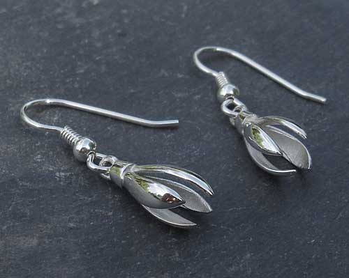 Silver snowdrop earrings