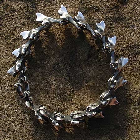 Silver spinal column chain bracelet
