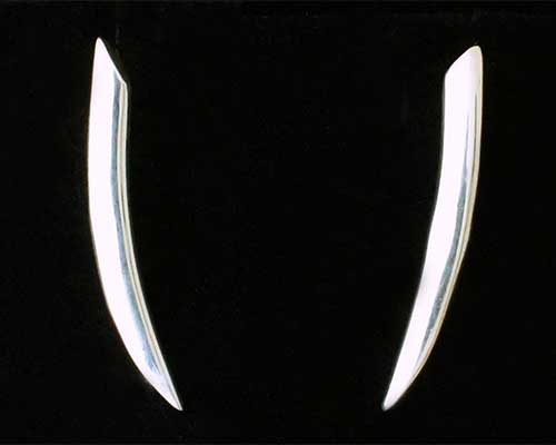 Silver tusk stud earrings