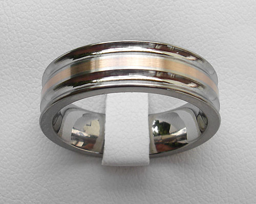 titanium wedding ring