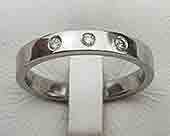 Triple diamond set wedding ring